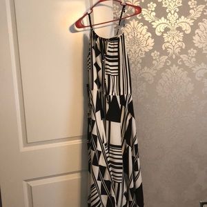 Express black and white dress